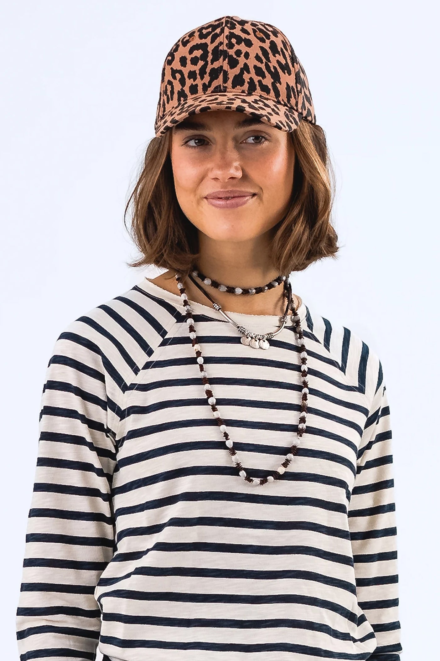 OakLL Cap 72 Leopard Print - 25199-0002