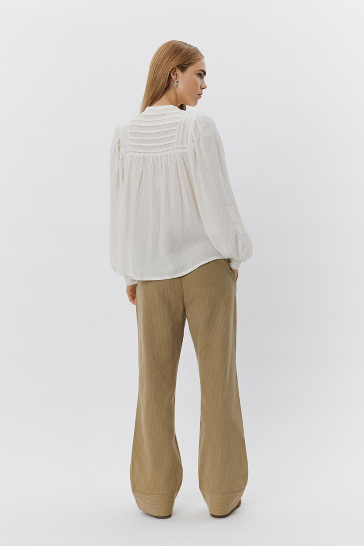DELILAHSW SHIRT 0124 Snow white - S251135