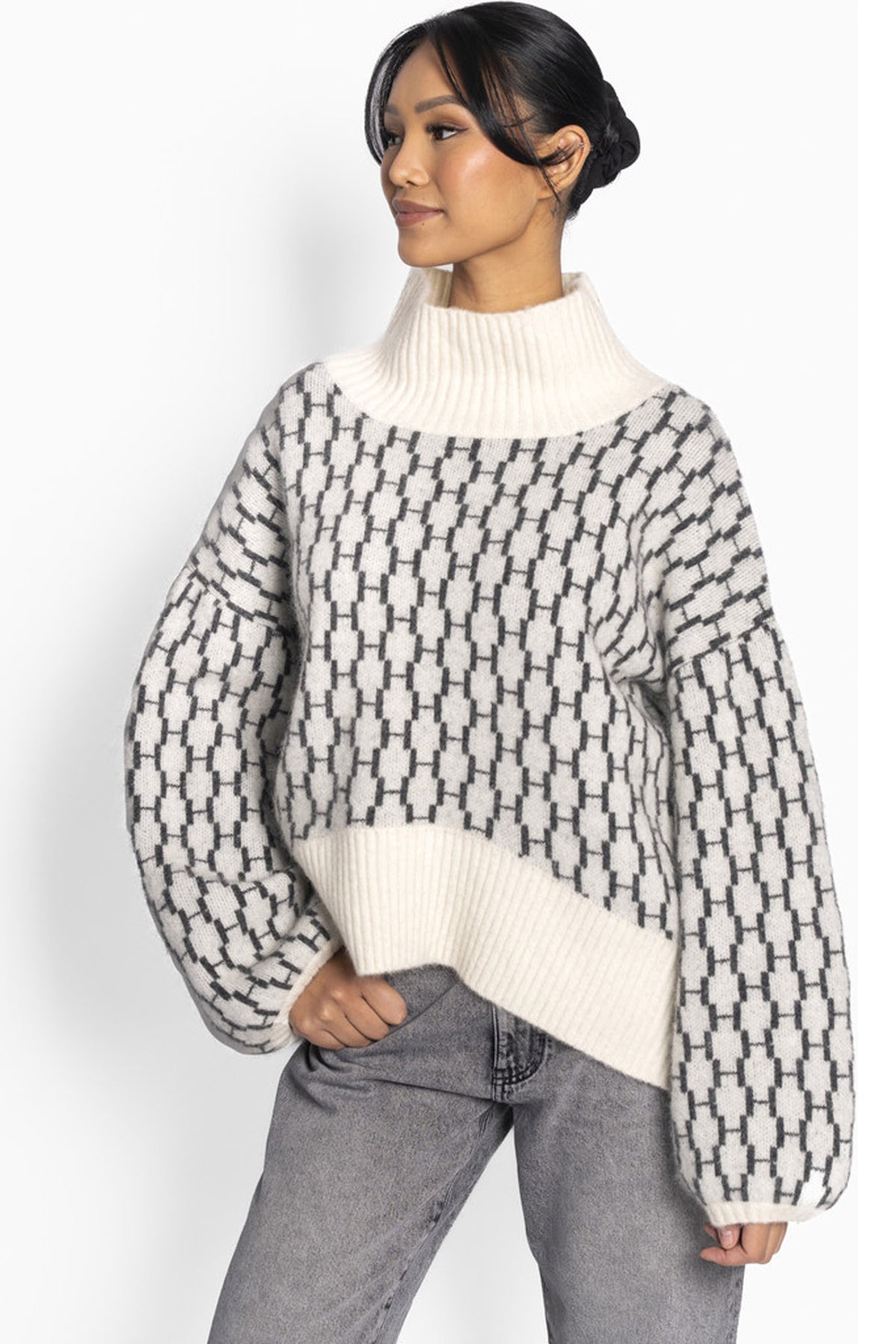 FAM New Pattern 0003 White Alyssum - 2510120193