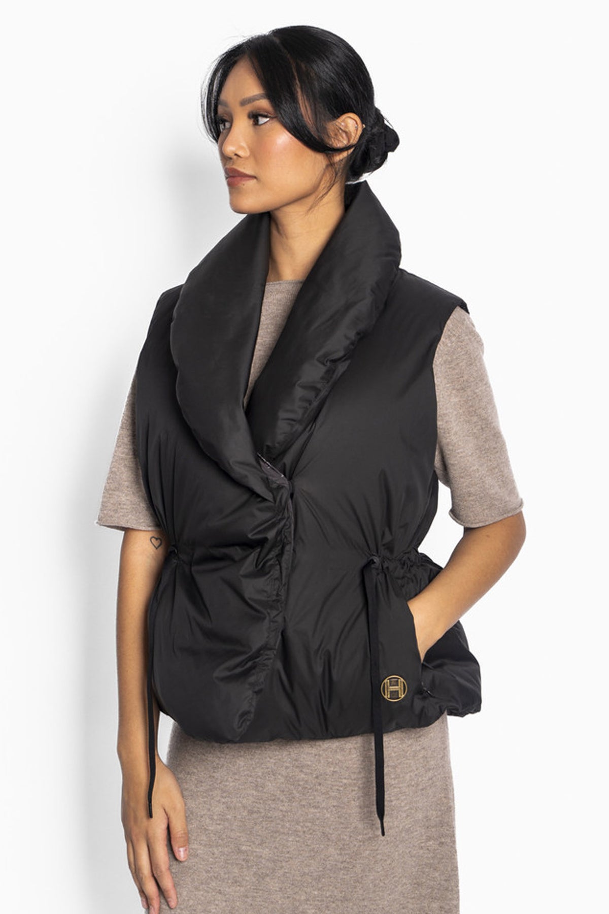 VEDA Down Vest 9000 Jet Black - 2510200171
