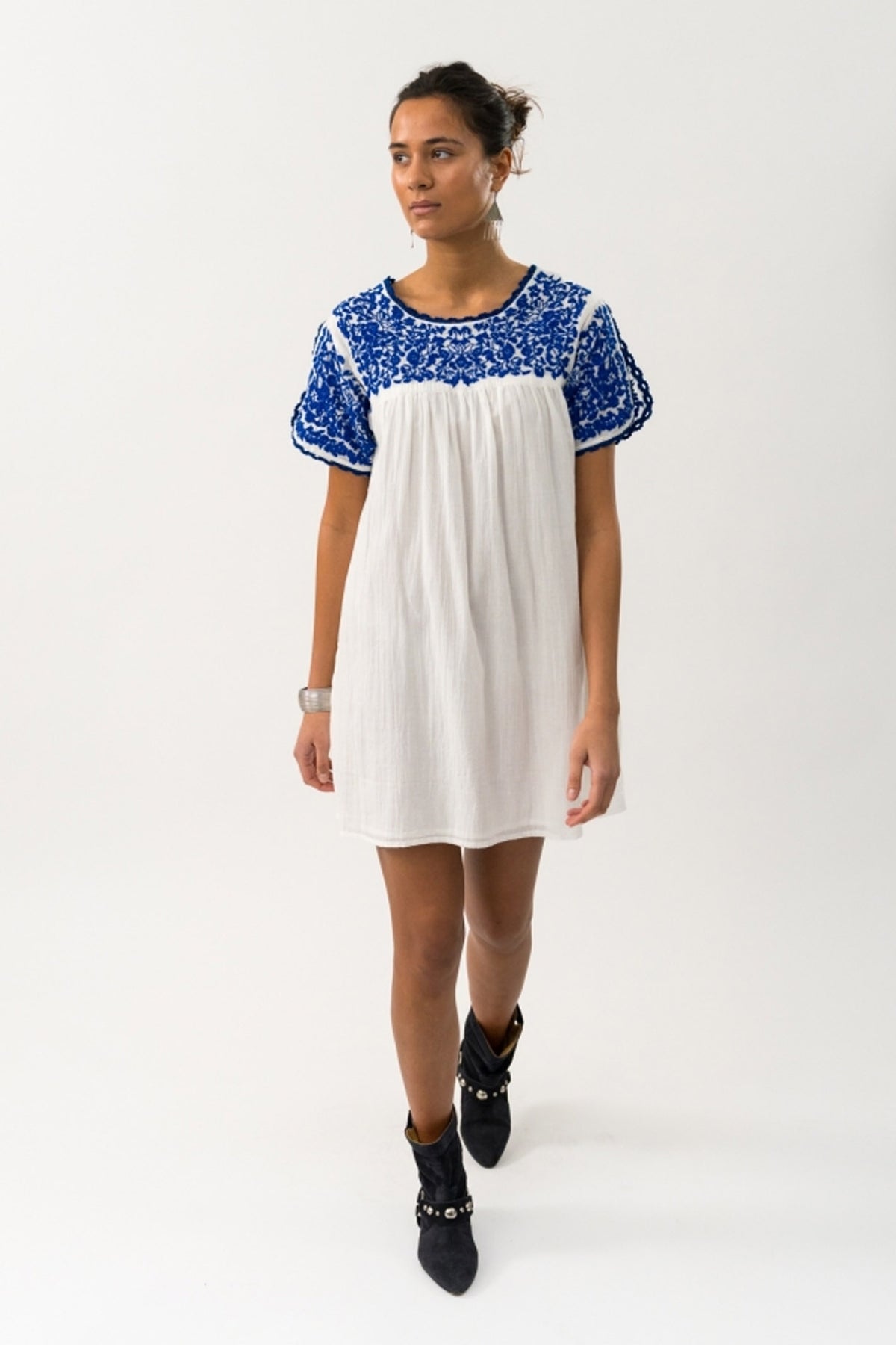 YugidaLL Short Dress SS 02 Creme