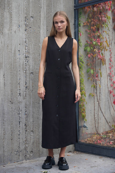 7099RDFBorghild dress 20 Black - RDF332 Thumbnail