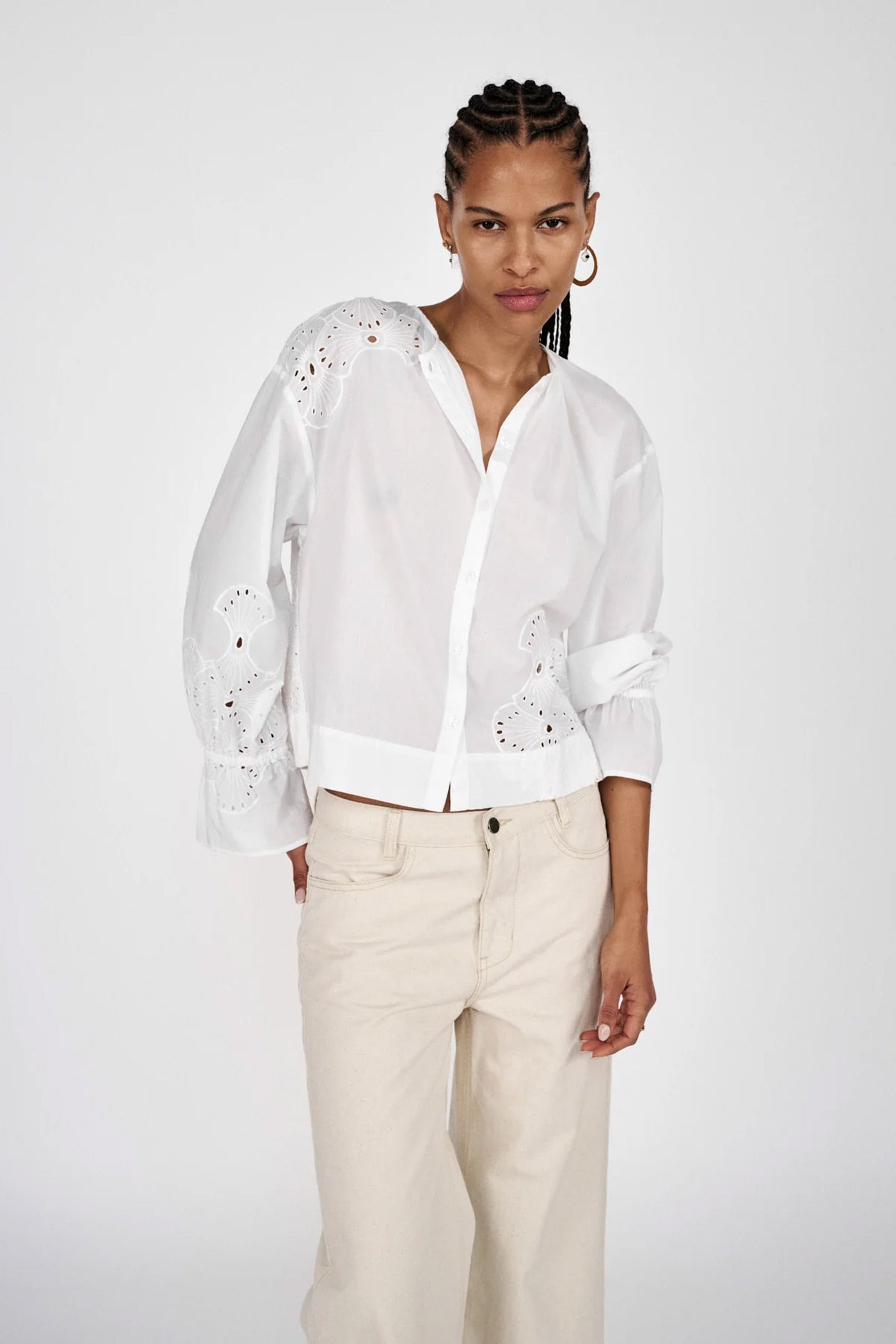 BLOSSOM ANGLAISE White - W25232112