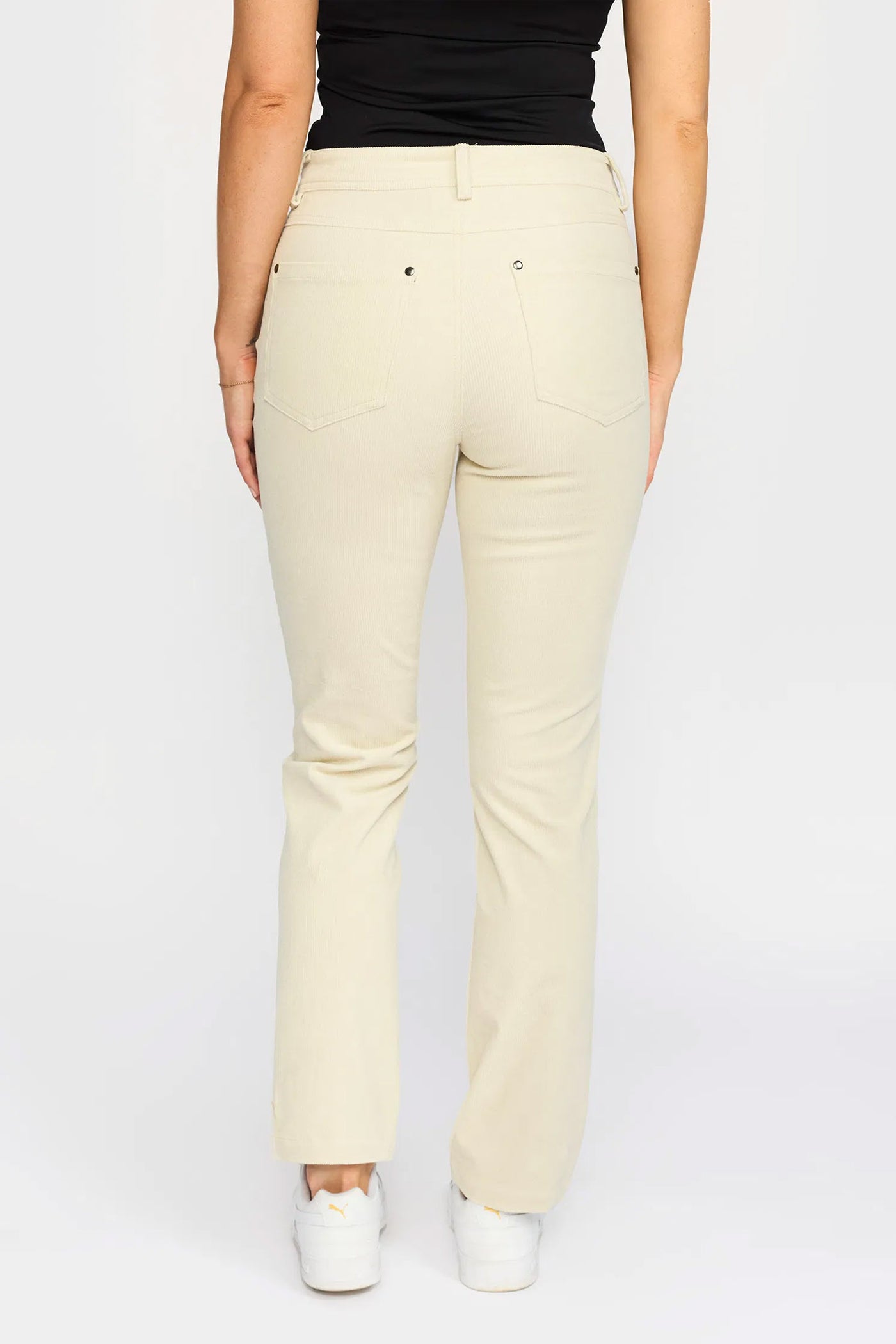 ELIN.EA25 Winter White - ELIN.EA25