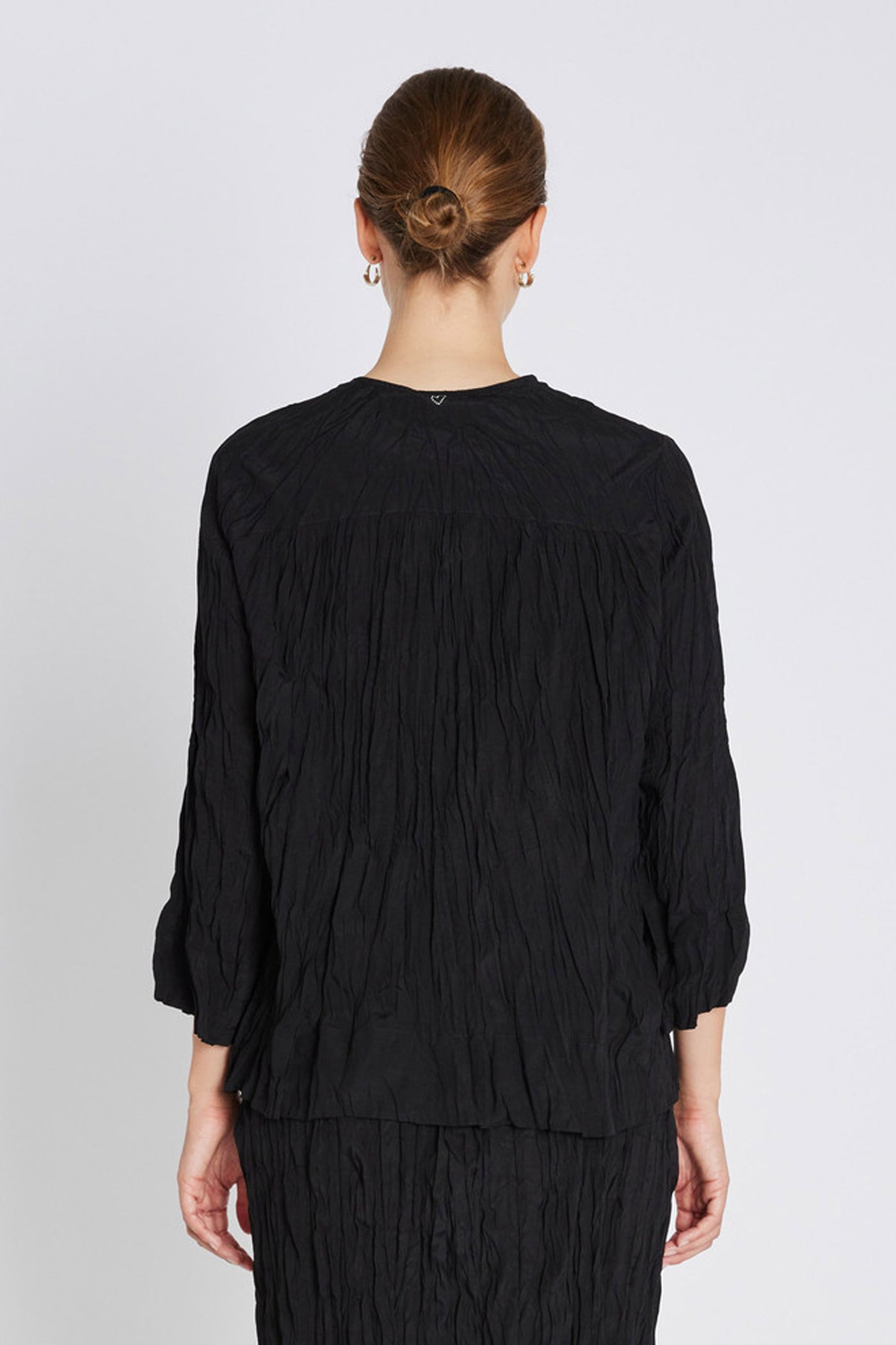 654HMMelia shirt 900 Black - HM1175