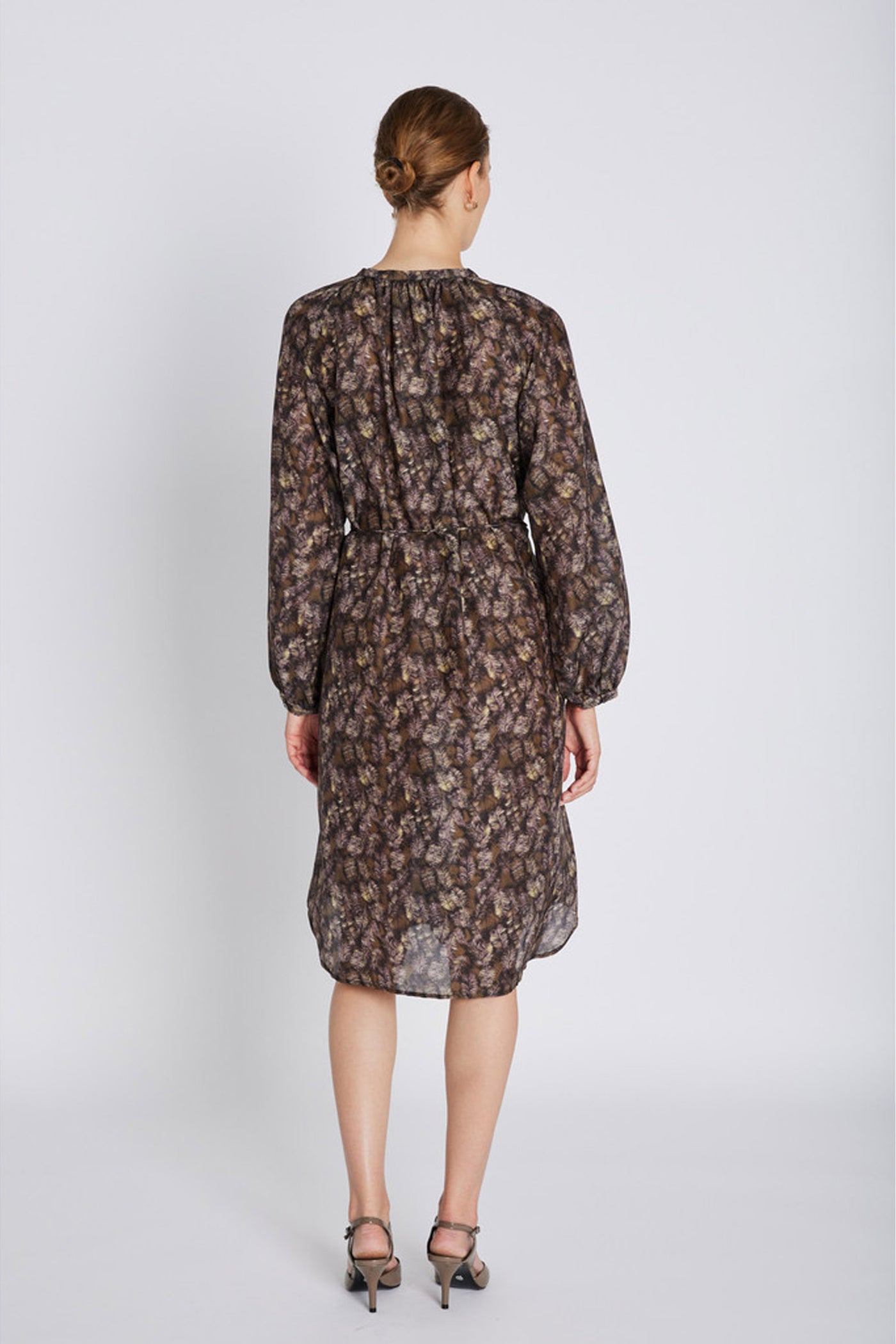 620HMVissan dress 114 Feather - HM1193