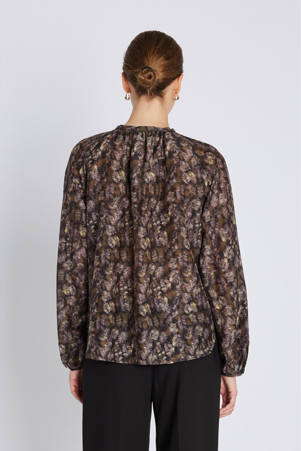 620HMMeilan shirt 114 Feather - HM1194