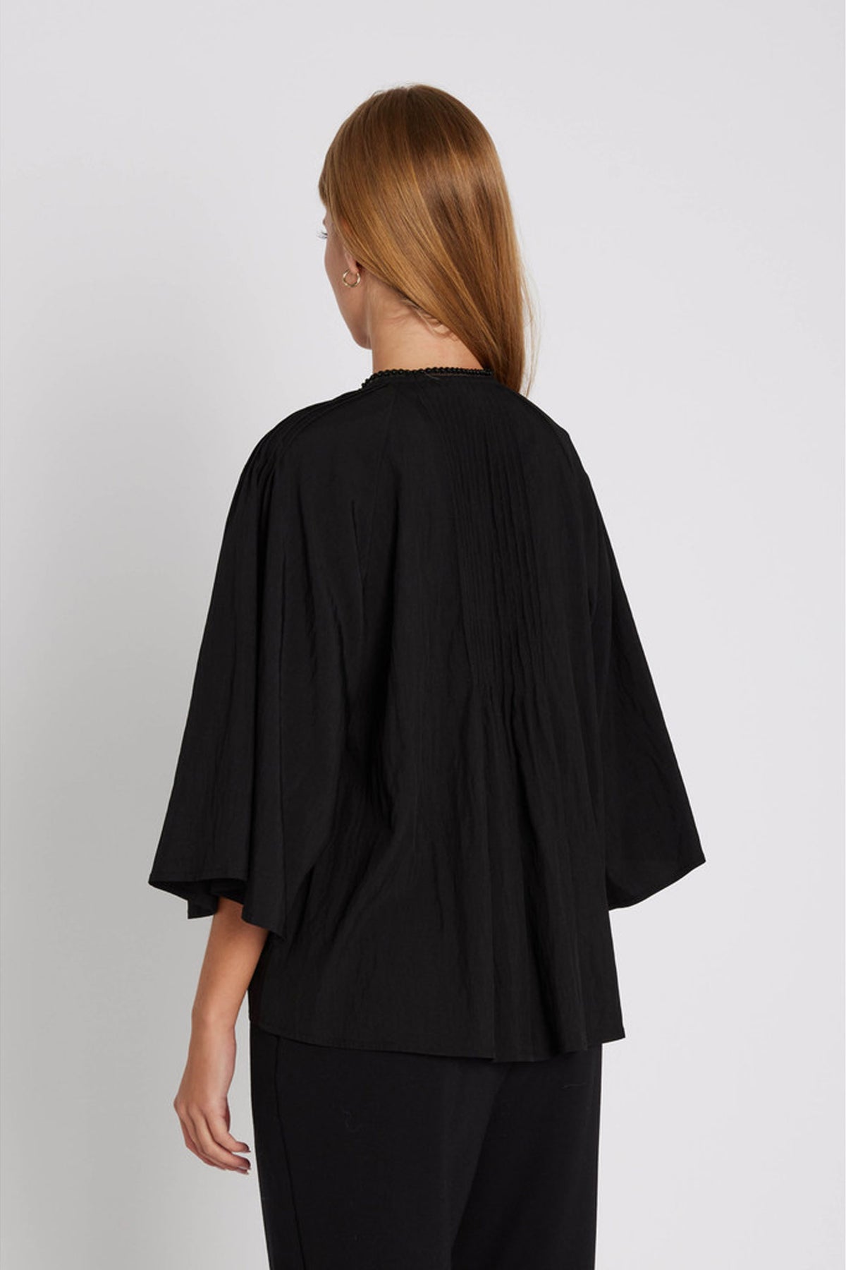 7615RDFKassia shirt 20 Black - RDF442
