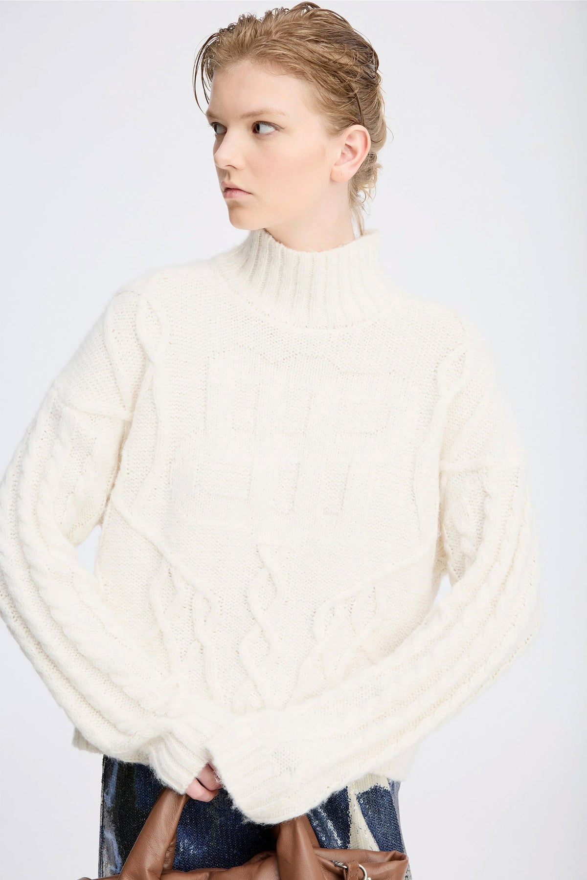 LOGANBERRY 76-Ivory - 1633/25377