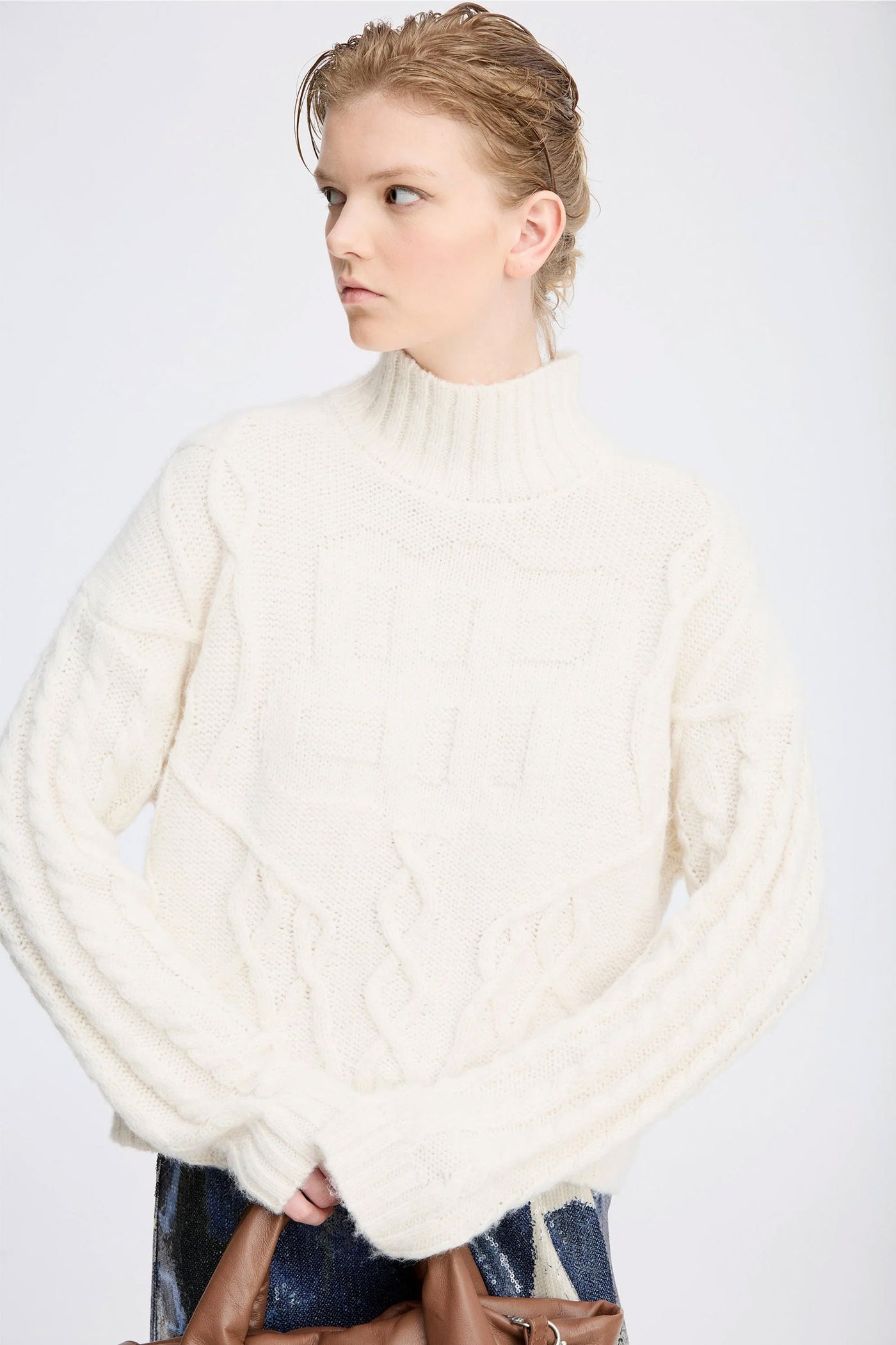 LOGANBERRY 76-Ivory - 1633/25377