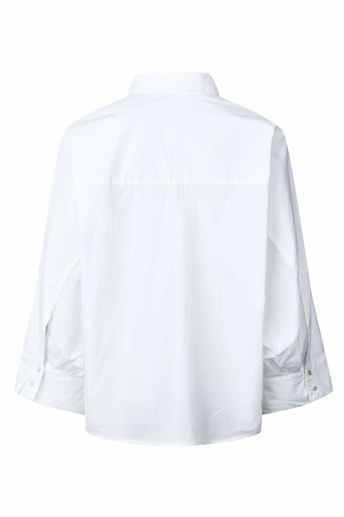 Chloe White - W25385103