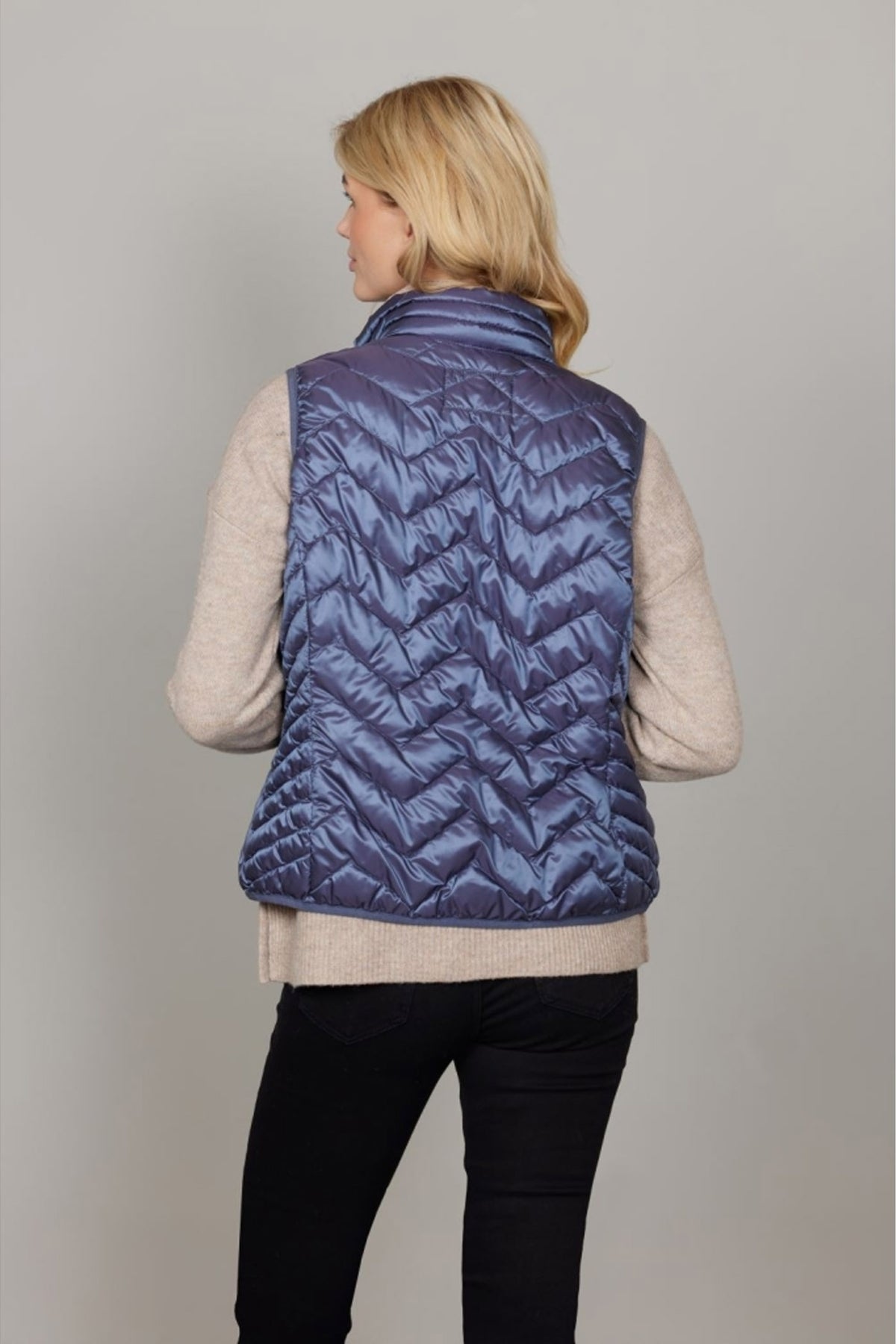 Louise 58-Storm - 0225-4040-62