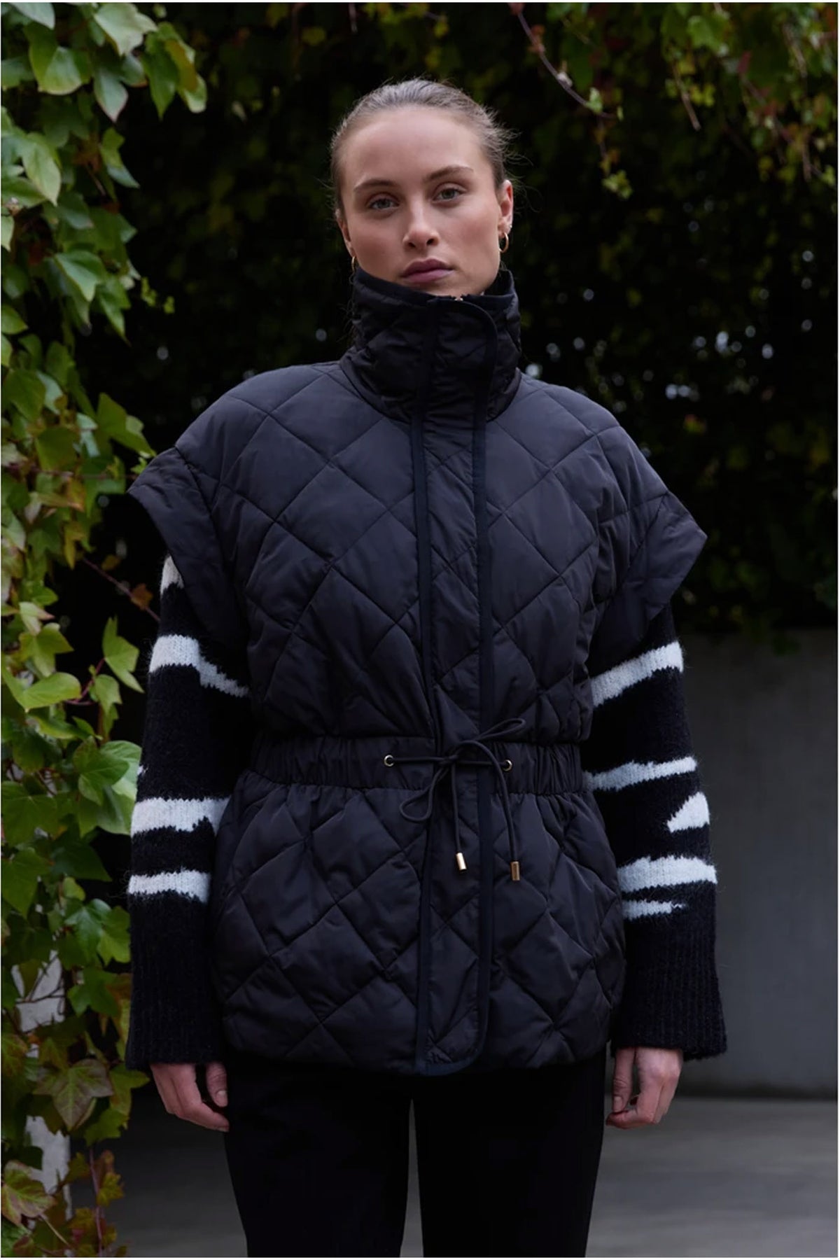 6589RDFNewAxelle jacket 20 Black - RDF390
