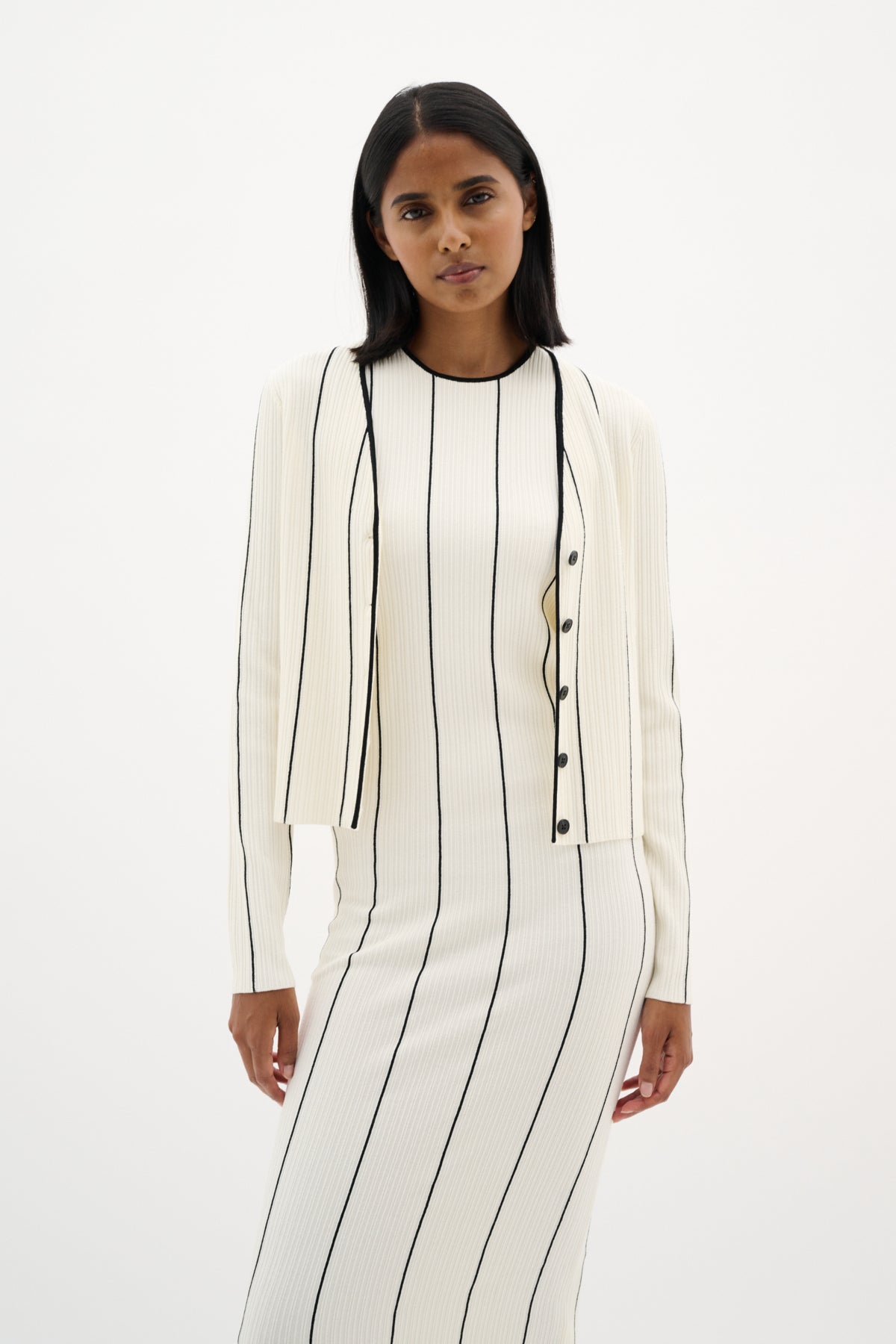 SaiaIW Cardigan Whisper White / Black - 30110575