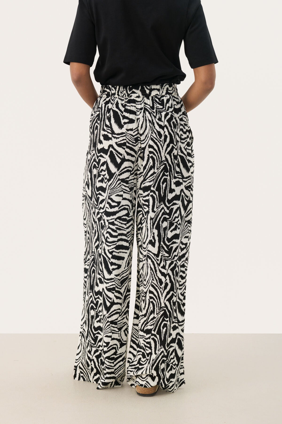 TinePW PA Black Animal Print - 30309877