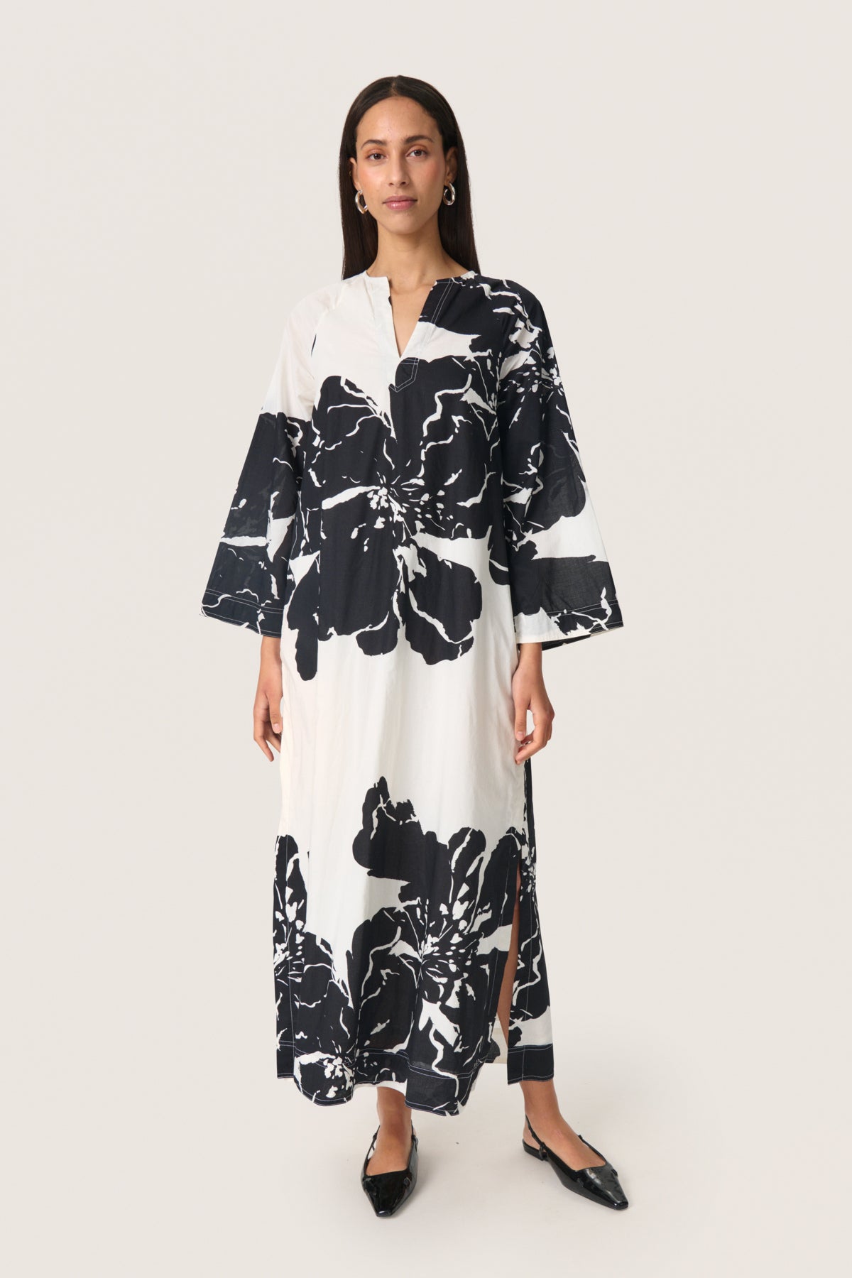 SLJoanne Kaftan Dress Whisper White Mega Flower - 30408250