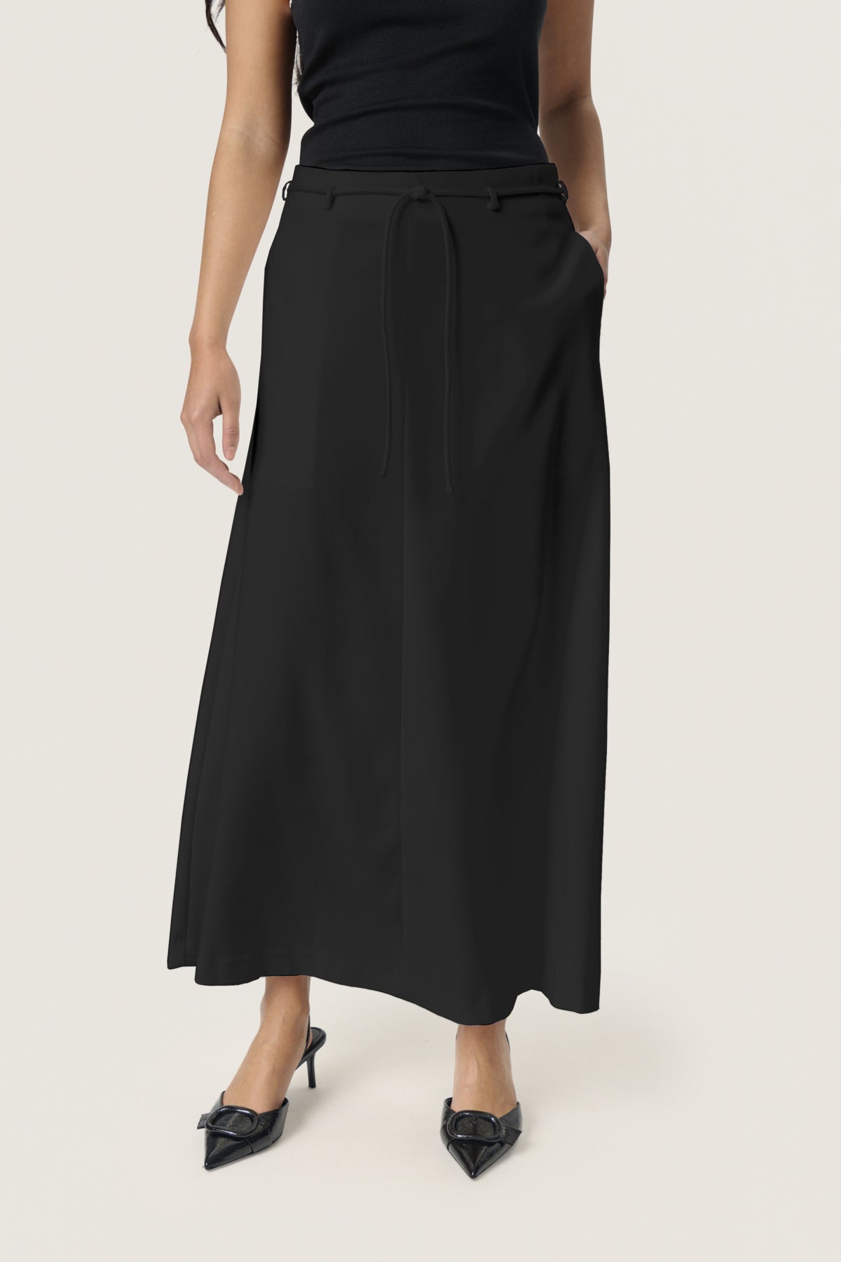 SLMalika Midi Skirt Black - 30408325