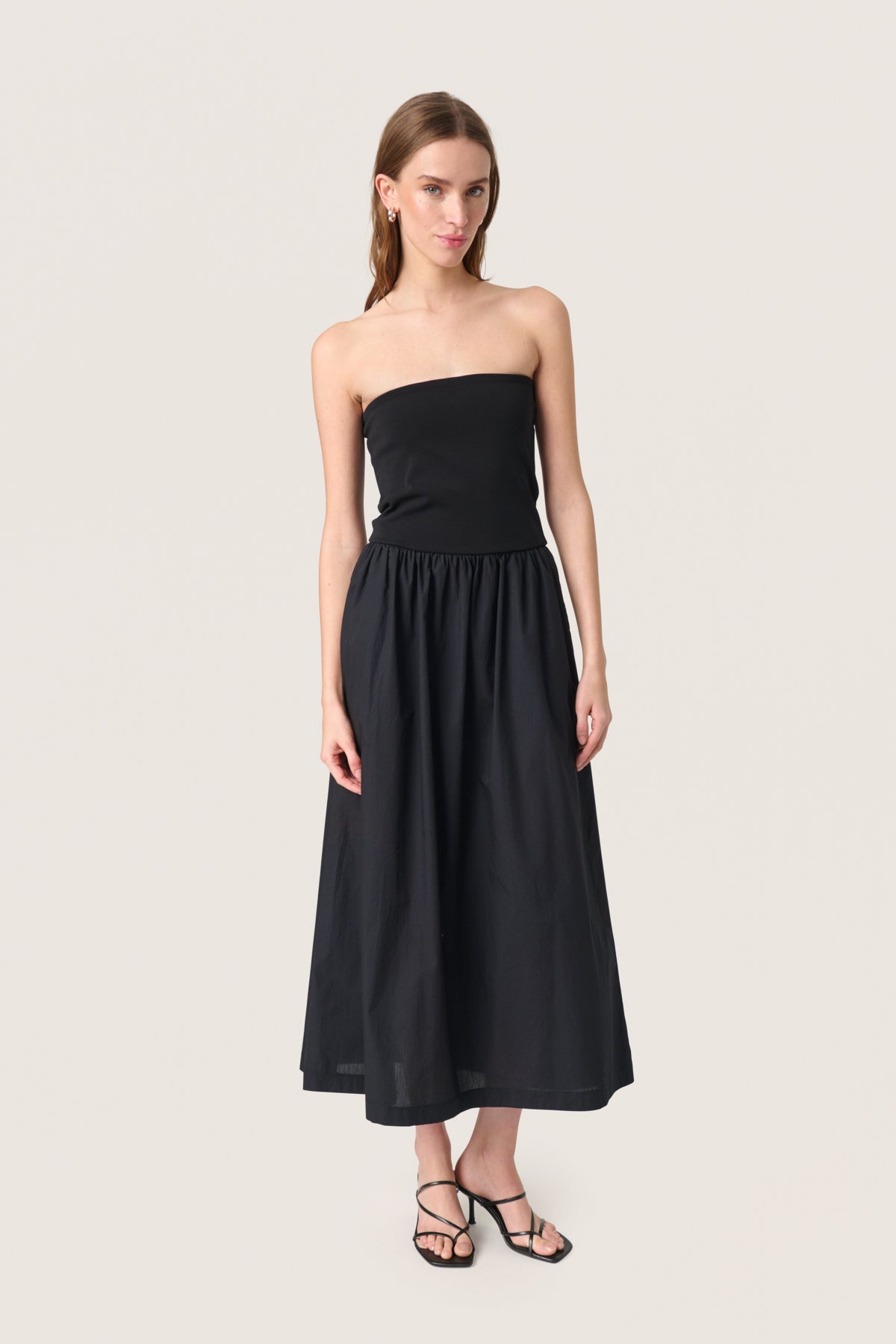 SLViola Dress Black