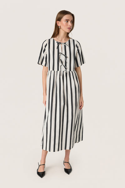 SLNena Dress SS Black and White Stripe - 30408518 Thumbnail