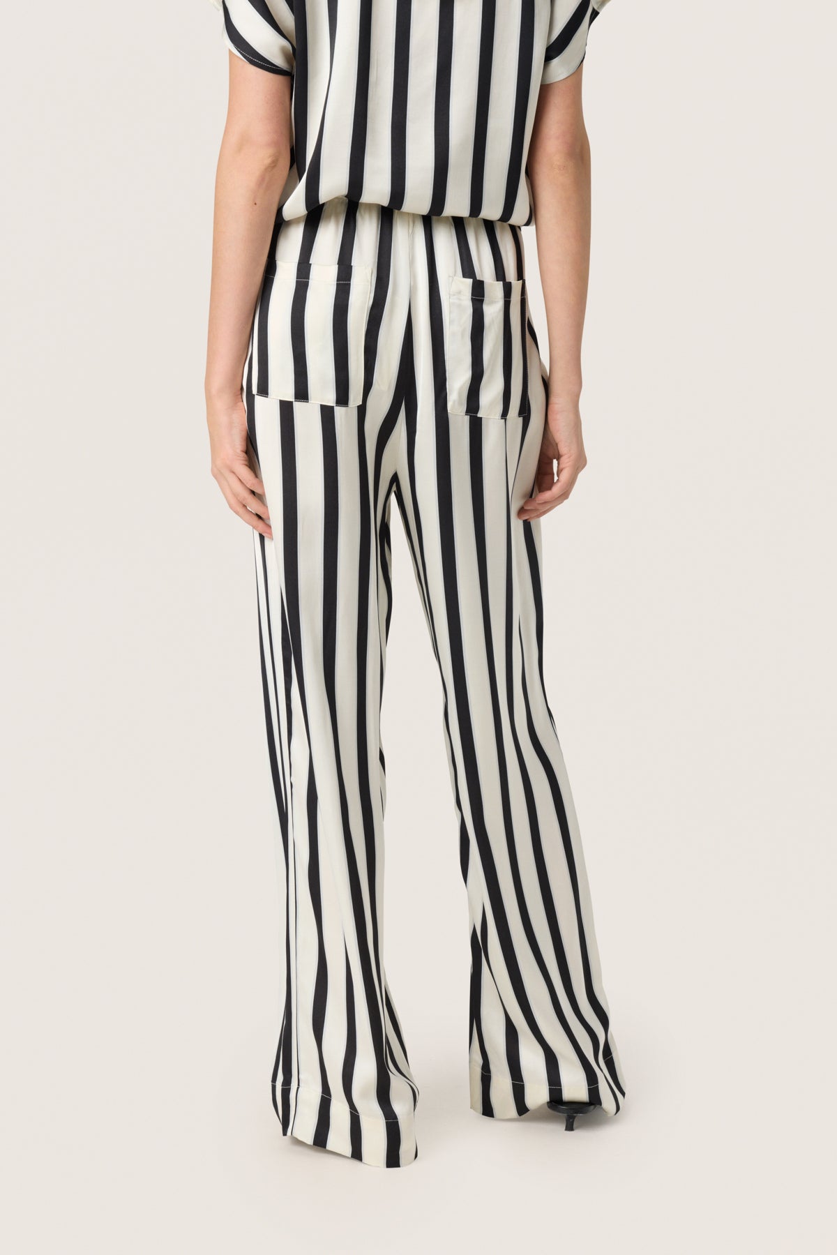 SLClero Milu Printed Pants Black and White Stripe - 30408521
