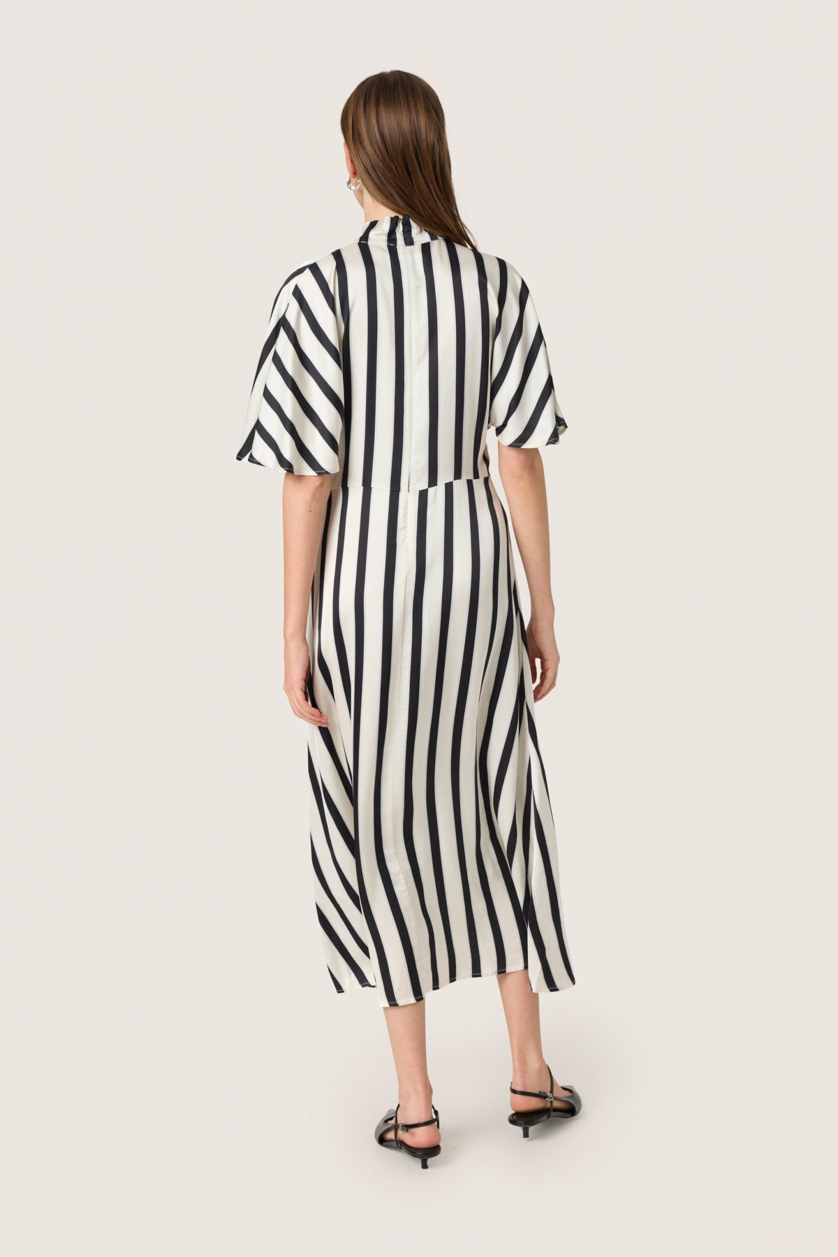 SLClero Miria Printed Dress Black and White Stripe - 30408522