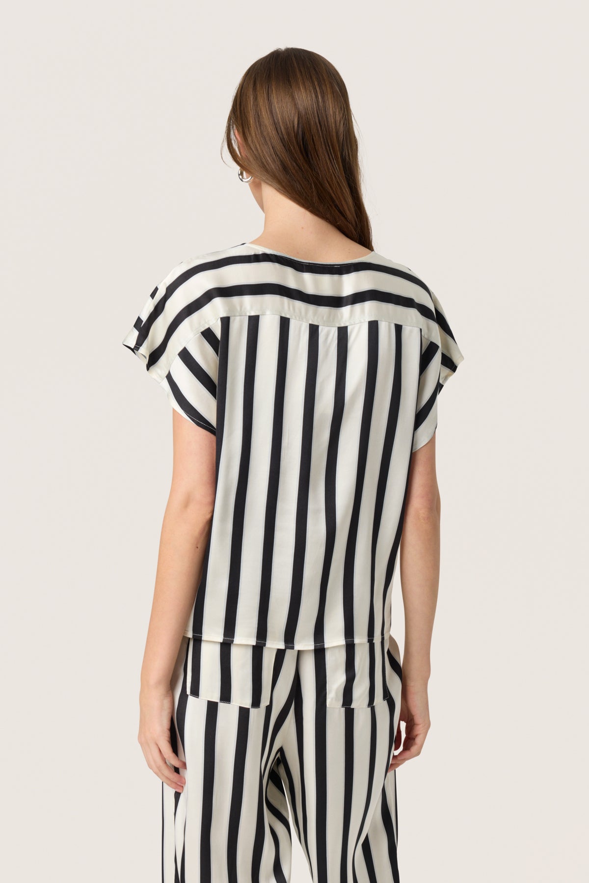 SLClero Printed Top Black and White Stripe - 30408523