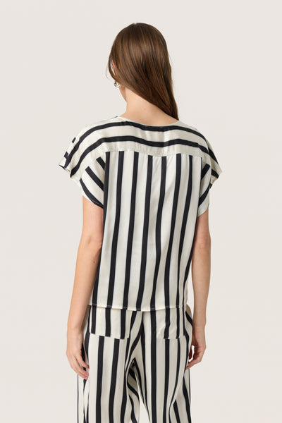 SLClero Printed Top Black and White Stripe - 30408523 Thumbnail
