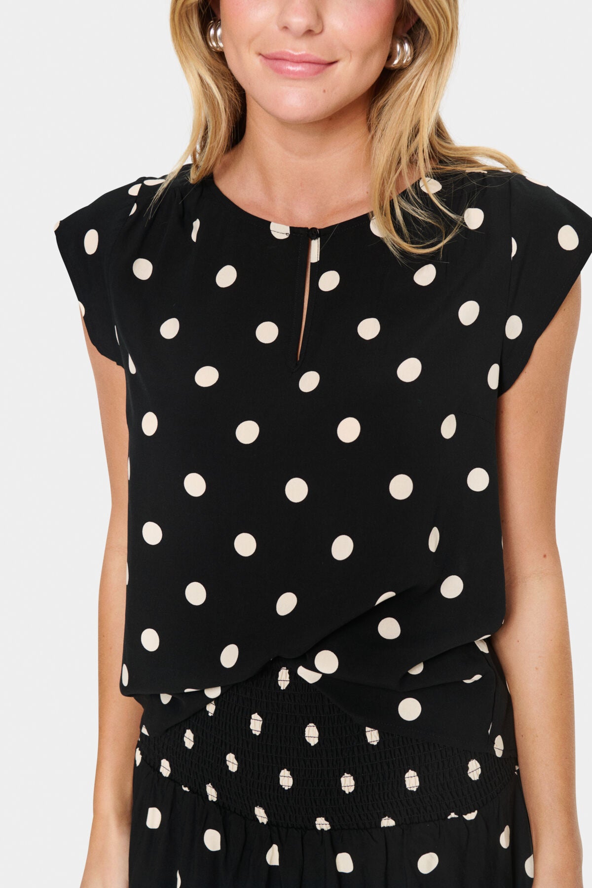 GislaSZ Top Black Creme Brulee Big Dot - 30514245