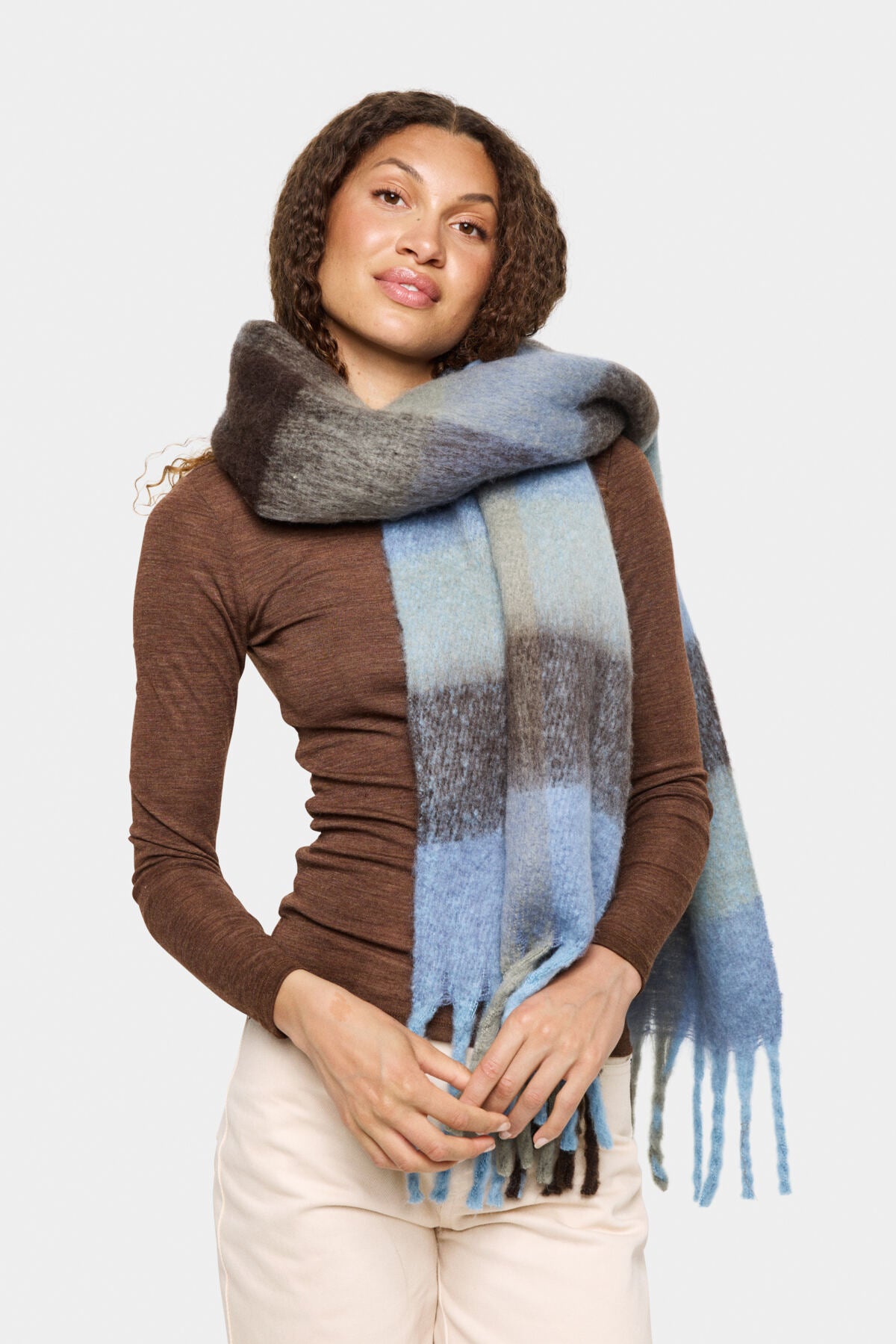 LandaSZ Scarf Glacier Lake - 30514325