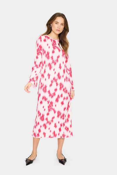 MuniSZ Dress Pink Blurry Big Blooms - 30514678 Thumbnail