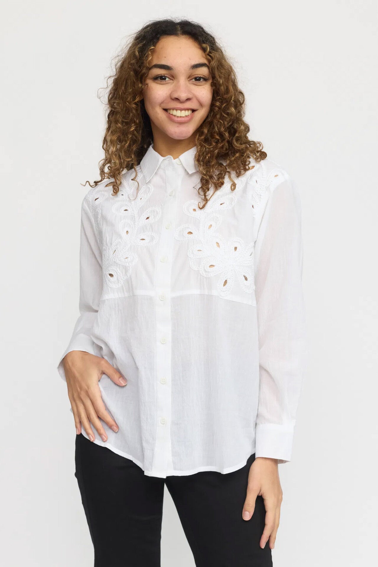 163113White
