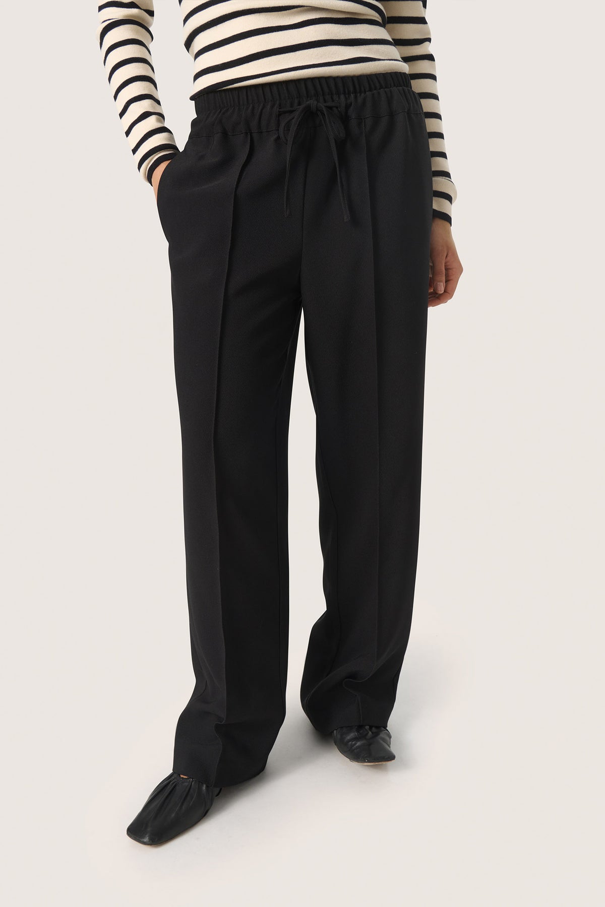 SLBea Slit Pants Black - 30407618